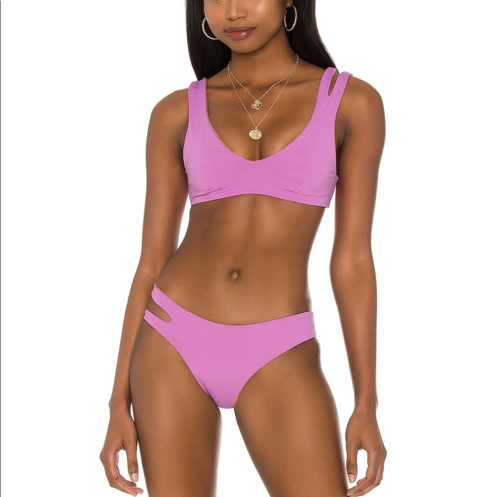 L space one wave bikini